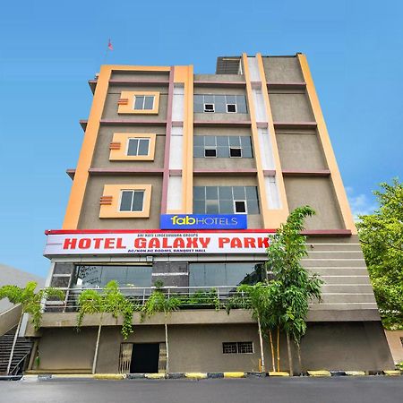 Fabhotel Galaxy Parkfabhotel Galaxy Park, Nr To Rajiv Gandhi International Airport-Hyderabad Shamshabad Ngoại thất bức ảnh