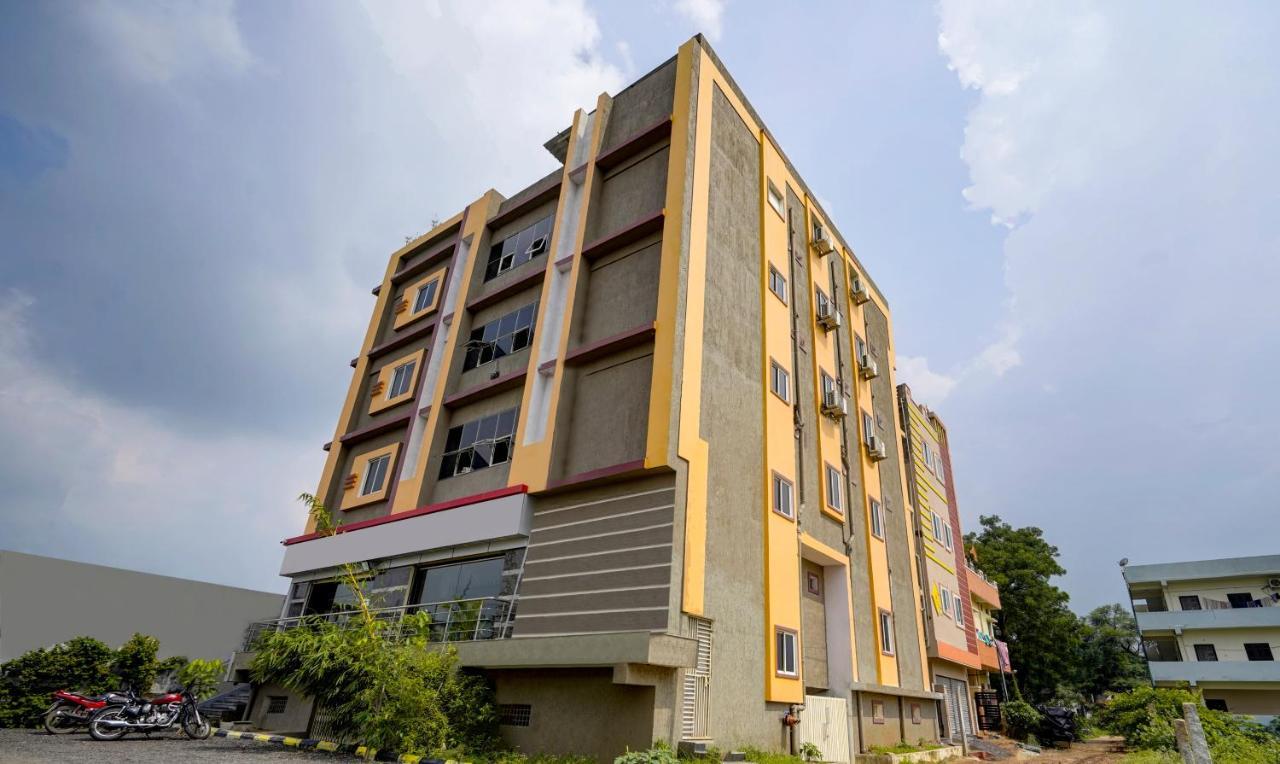 Fabhotel Galaxy Parkfabhotel Galaxy Park, Nr To Rajiv Gandhi International Airport-Hyderabad Shamshabad Ngoại thất bức ảnh