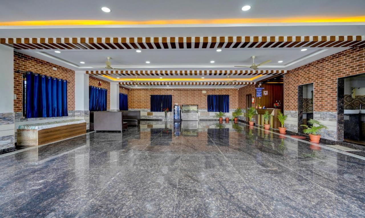 Fabhotel Galaxy Parkfabhotel Galaxy Park, Nr To Rajiv Gandhi International Airport-Hyderabad Shamshabad Ngoại thất bức ảnh