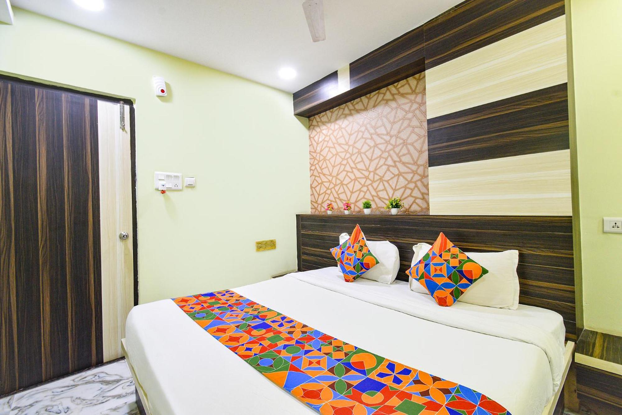 Fabhotel Galaxy Parkfabhotel Galaxy Park, Nr To Rajiv Gandhi International Airport-Hyderabad Shamshabad Ngoại thất bức ảnh