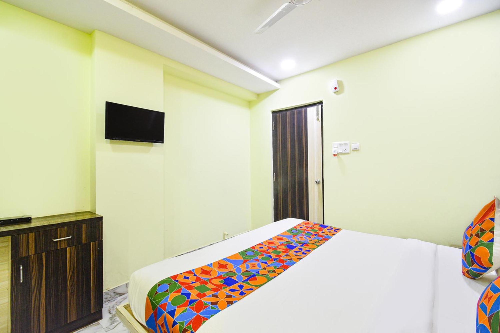 Fabhotel Galaxy Parkfabhotel Galaxy Park, Nr To Rajiv Gandhi International Airport-Hyderabad Shamshabad Ngoại thất bức ảnh